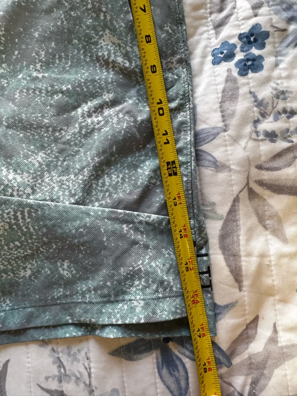 lululemon athletica Gray Teal Patterned Swim Hybrids